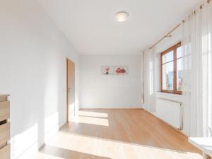 Prodej bytu 1+kk, Praha - Hostivař, Vladycká, 28 m2