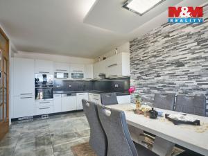 Prodej rodinného domu, Veselí nad Moravou - Zarazice, Vinohradská, 217 m2