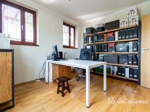 Pronájem rodinného domu, Měšice, Nad Babím dolem, 131 m2