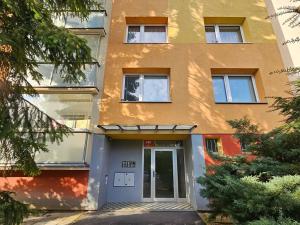 Prodej bytu 3+kk, Praha - Kamýk, Cholupická, 46 m2