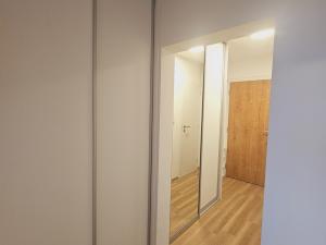 Pronájem bytu 2+kk, Praha, Ciolkovského, 43 m2