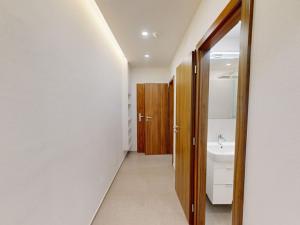 Pronájem bytu 2+1, Otrokovice, Nádražní, 60 m2