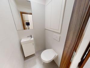 Pronájem bytu 2+1, Otrokovice, Nádražní, 60 m2
