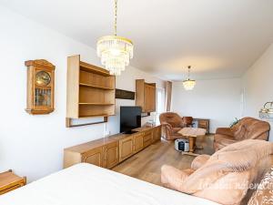 Pronájem bytu 3+1, Praha - Kobylisy, Kurkova, 92 m2