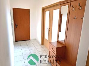 Prodej bytu 3+1, Zruč nad Sázavou, náměstí Míru, 64 m2