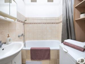 Prodej bytu 2+1, Semily, Luční, 52 m2