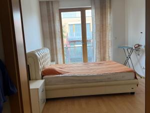 Pronájem bytu 3+kk, Praha - Liboc, Naardenská, 122 m2