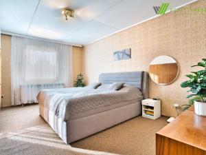 Prodej rodinného domu, Hluboké Dvory, 190 m2