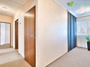 Prodej rodinného domu, Hluboké Dvory, 190 m2