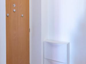 Pronájem bytu 1+kk, Praha - Vysočany, Poděbradská, 38 m2