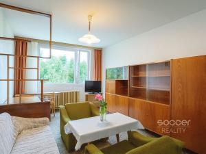 Pronájem bytu 2+kk, Praha - Kobylisy, Šimůnkova, 45 m2