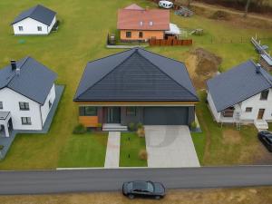 Prodej rodinného domu, Osvračín, 202 m2