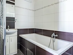 Prodej vícegeneračního domu, Benešov, Masarykovo náměstí, 256 m2