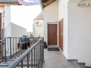 Prodej vícegeneračního domu, Benešov, Masarykovo náměstí, 256 m2