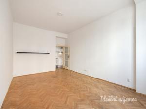 Pronájem bytu 2+1, Praha - Vysočany, Novovysočanská, 56 m2