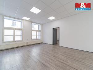Pronájem obchodního prostoru, Cheb, Dlouhá, 84 m2