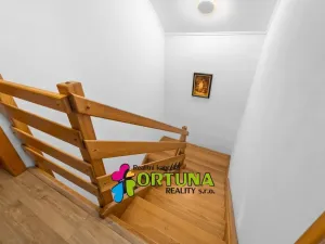 Prodej rodinného domu, Úsilné, 159 m2