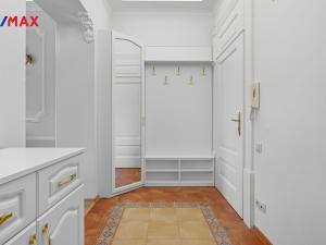 Prodej bytu 2+kk, Karlovy Vary, Ondřejská, 97 m2