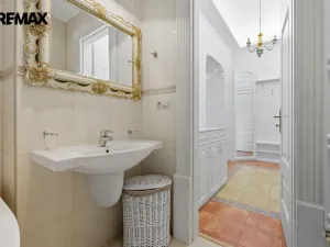 Prodej bytu 2+kk, Karlovy Vary, Ondřejská, 97 m2