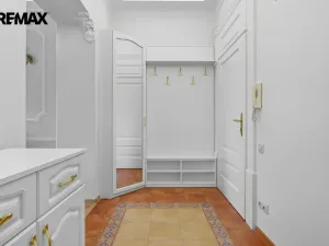 Prodej bytu 2+kk, Karlovy Vary, Ondřejská, 97 m2