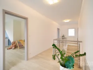 Prodej rodinného domu, České Budějovice, V Březinách, 163 m2