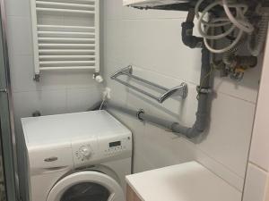 Prodej bytu 3+kk, Praha - Bubeneč, Národní obrany, 50 m2