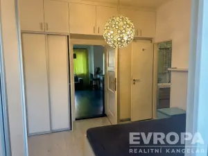 Prodej bytu 3+kk, Praha - Bubeneč, Národní obrany, 50 m2