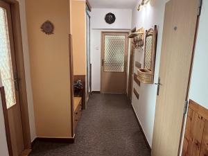 Prodej bytu 3+1, Kosmonosy, Pod koupalištěm, 80 m2