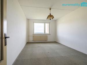 Prodej bytu 3+1, Rotava, Sídliště, 75 m2