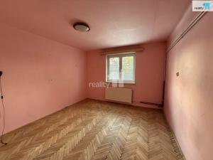 Prodej bytu 2+1, Radnice, Sídliště, 61 m2