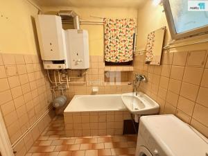 Prodej bytu 2+1, Radnice, Sídliště, 61 m2