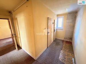 Prodej bytu 2+1, Radnice, Sídliště, 61 m2