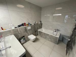 Prodej rodinného domu, Blučina, 225 m2