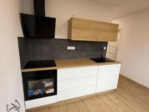 Prodej bytu 1+1, Vsetín, Ohrada, 34 m2