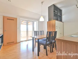 Pronájem bytu 2+1, Brno - Staré Brno, Zahradnická, 79 m2