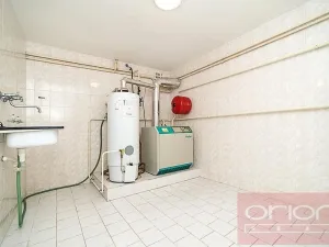 Pronájem rodinného domu, Praha - Břevnov, Slezanů, 350 m2