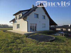 Pronájem rodinného domu, Svinaře, 154 m2