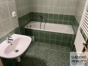 Pronájem bytu 2+1, Česká Kamenice, Bezručova, 67 m2
