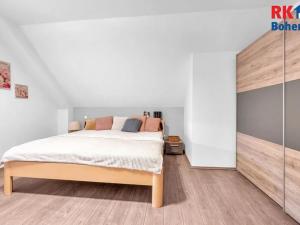 Prodej rodinného domu, Bakov nad Jizerou, 180 m2