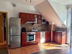 Pronájem bytu 1+kk, Praha - Písnice, Švihovská, 33 m2