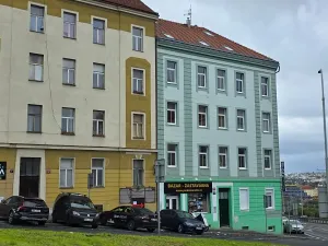 Pronájem bytu 2+kk, Praha - Vysočany, Spojovací, 50 m2