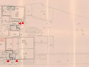 Prodej činžovního domu, Třeboň, Masarykovo nám., 1250 m2