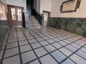 Prodej činžovního domu, Třeboň, Masarykovo nám., 1250 m2