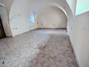 Prodej činžovního domu, Třeboň, Masarykovo nám., 1250 m2