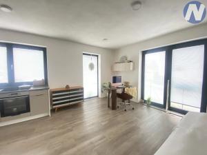 Pronájem bytu 1+kk, Hluboká nad Vltavou, Potoční, 42 m2