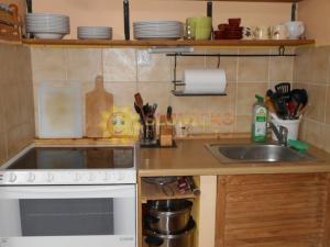 Prodej rodinného domu, Splitska, Chorvatská republika, Varos III, 100 m2