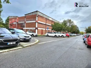 Pronájem garáže, Praha - Stodůlky, Běhounkova, 20 m2