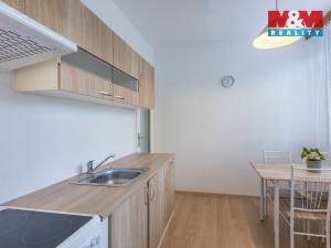 Prodej bytu 3+1, Praha - Hlubočepy, Lohniského, 63 m2