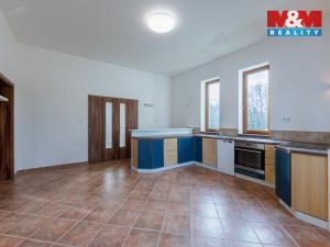 Prodej rodinného domu, Nová Role - Mezirolí, 376 m2