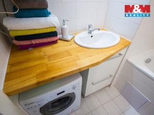 Pronájem bytu 2+kk, Praha - Vinohrady, Legerova, 47 m2